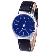Fashion Men Casual Luxury Watch Leather Band Quartz Wristsiness Watch